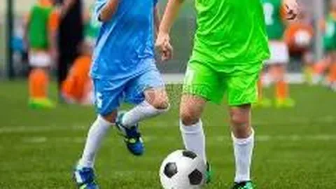 《利马有望加盟阿根廷阵容，曼联坚信训练营加速康复之路》